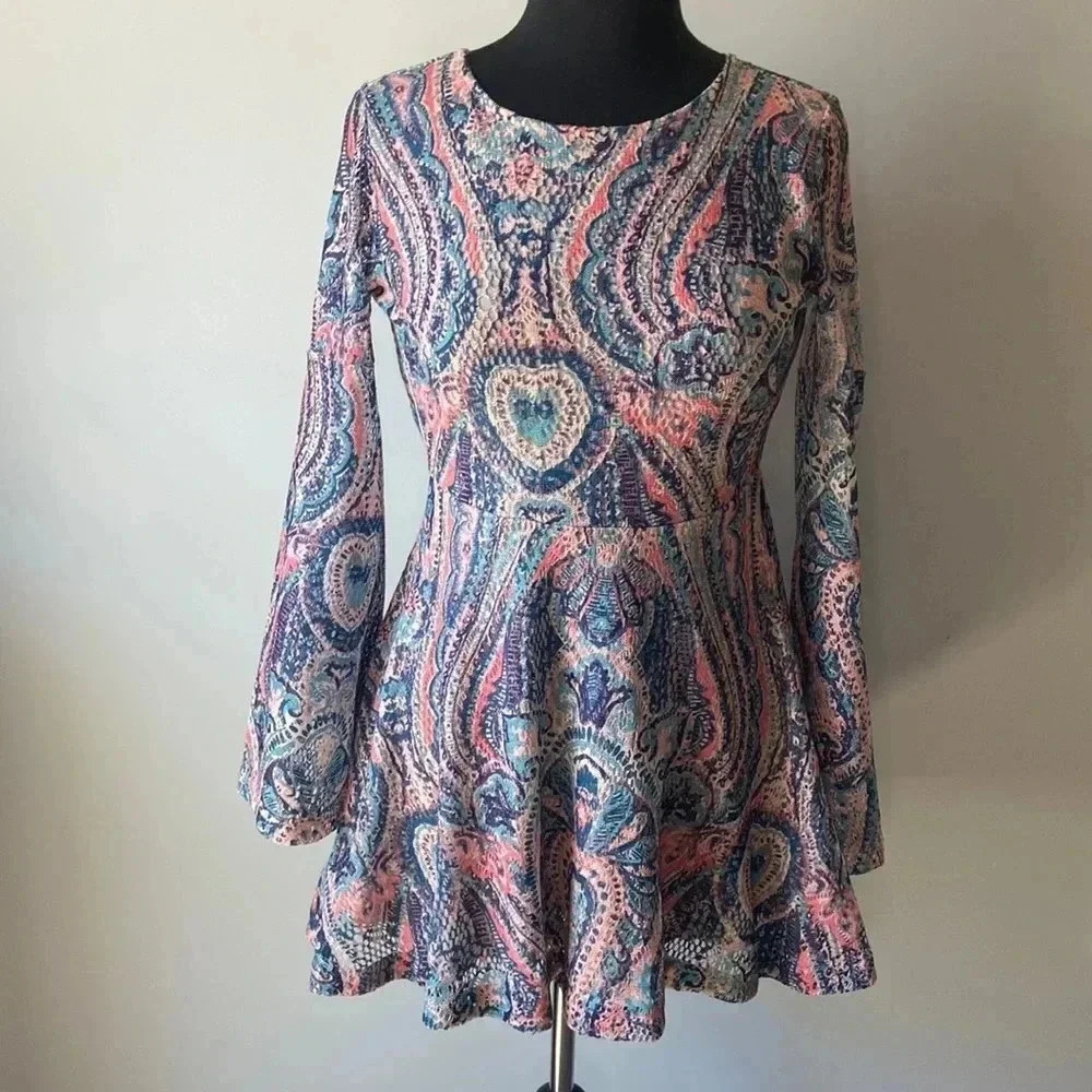 Buffalo David Bitton | Bell Sleeve Short Dress